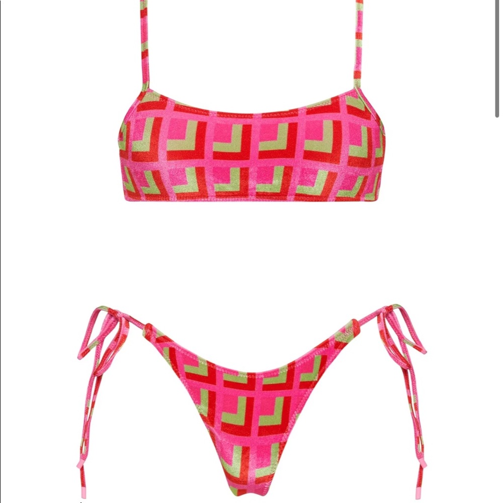 triangl bikini